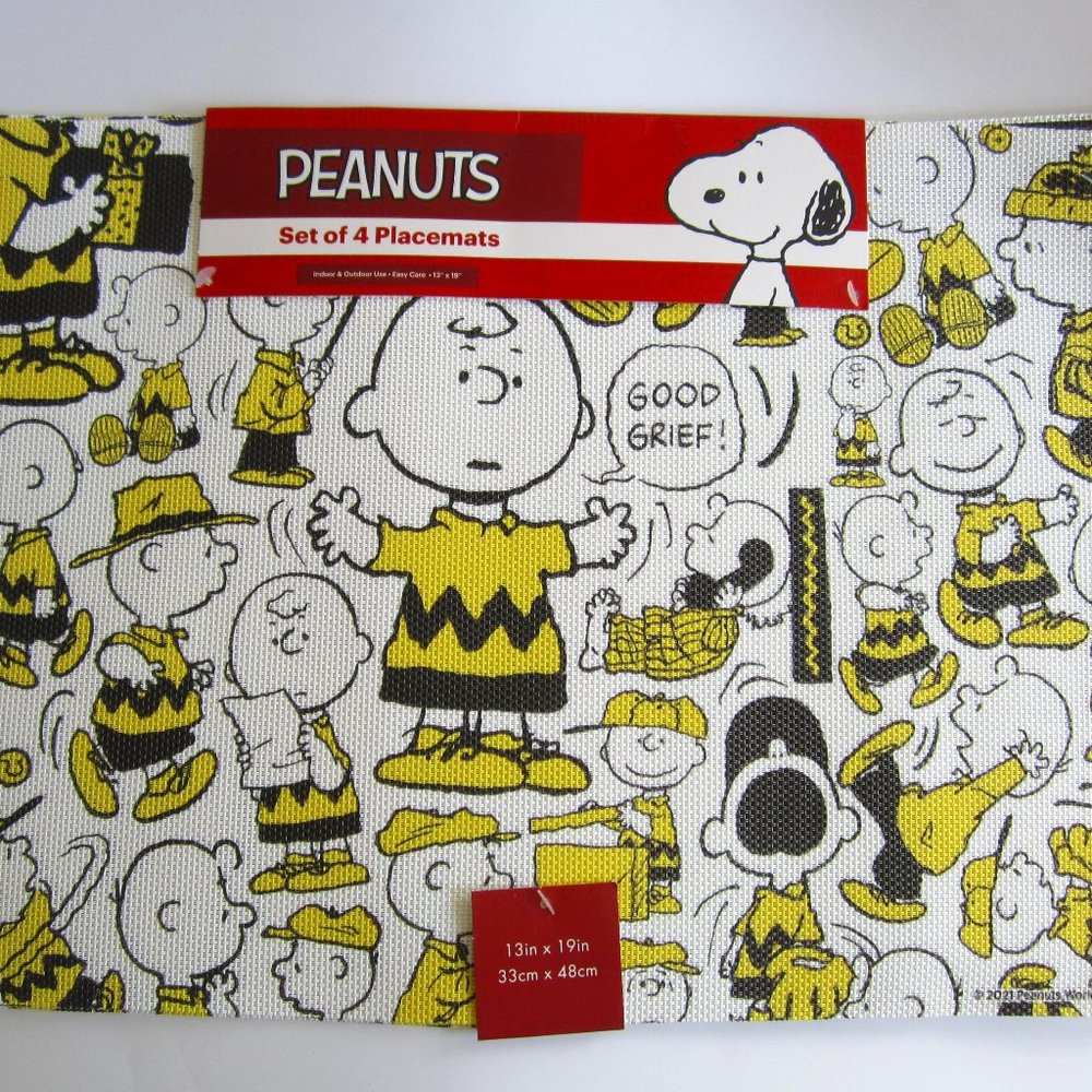 Charlie Brown Snoopy Peanuts Set of 4 Placemats
